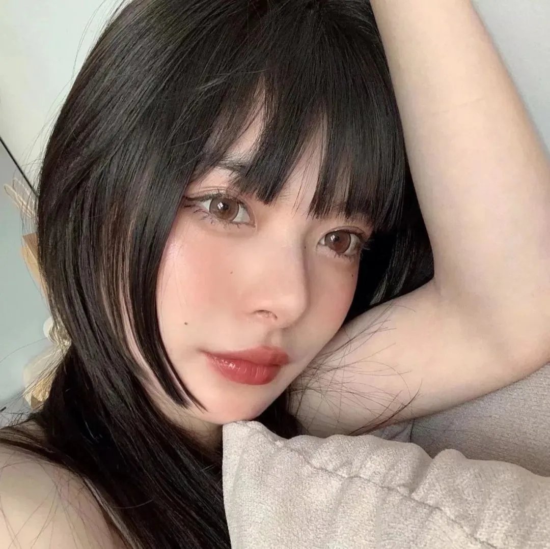 两极对立